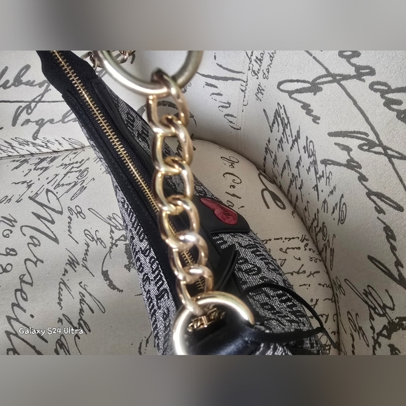 Juicy Couture shoulder bag EUC - Picture 6 of 13